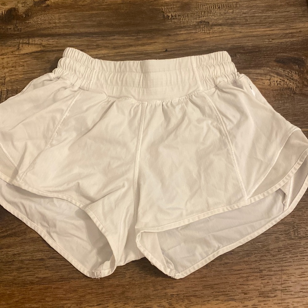 $20 lulu hotty hot shorts, probably a 0 but no tag, white